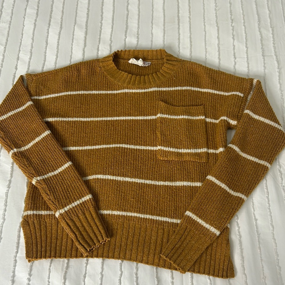 Pink Republic sweater. Size XS.